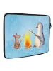 Mr. & Mrs. Panda Notebook Sleeve Pinguin Lagerfeuer ohne Spruch in Eisblau