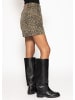 SASSYCLASSY Weite High Waist Jeans Shorts mit Leo-Print in Beige