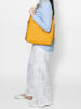 ROBERTA ROSSI Schultertasche Convertible Rucksack in YELLOW