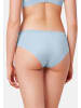 Triumph Hipster Body Make-Up Soft Touch in Fairy Blue