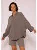 SASSYCLASSY Ultra Oversize Musselin-Blusenhemd kürzere Variante in Taupe