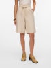Vero Moda Shorts in Silver Lining