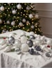 Beliani Weihnachtsbaumkugeln FROSTFALL in Grau/Silber/Weiß