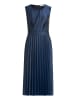 BETTY & CO Midikleid mit Plissee in Dunkelblau