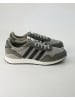 adidas Sneaker low in Grau