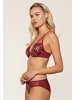 Linga Dore Slip in Port