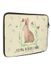 Mr. & Mrs. Panda Laptop Sleeve Hase Sitzen mit Spruch in Blumig
