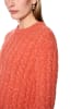 MARC CAIN COLLECTIONS Pullover mit Zopfmuster und Rundhalsausschnitt in Tigerlily