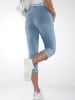 Sieh an! Caprijeans in blue-bleached