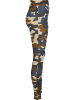 Urban Classics Leggings in summerolive camo