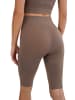 Stark Soul® High Waist Radler-Shorts in Deep Taupe