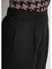 MADELEINE Elastische Bundfaltenhose, 7/8-Länge in schwarz