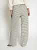 minus Hose in Black Striped