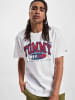 Tommy Hilfiger Tommy Hilfiger Herren Tommy Jeans Rlx Essential Graphic T-Shirt in white