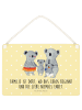 Mr. & Mrs. Panda Schild Koala Familie mit Spruch in Gelb Pastell