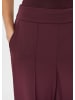 comma Hose in 4922_bordeaux