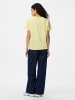 Pieces T-Shirt in Pale Banana 1