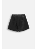Coccodrillo Kurze Shorts aus Kunstleder in schwarz