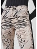 MADELEINE Slimline-Hose mit abstraktem Print und Zierstreifen in schwarz / multicolor