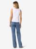 Noisy may Top in Bright White