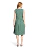 Vera Mont Sommerkleid tailliert in Bright Jungle