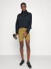 girlfriend collective Jacken Hummingbird in Black