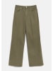 s.Oliver Jeans-Hose SURI in 79Z8_olivgrün