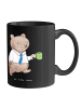 Mr. & Mrs. Panda Kaffeebecher Beamtin Entspannt mit Spruch in Schwarz