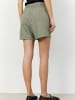 Levete Room Shorts NAJA 8 in L794 - DARK MOSS
