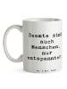 Mr. & Mrs. Panda Kaffeebecher Spruch Beamtin Entspannt mit Spruch in Weiß
