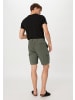 Hessnatur Shorts in oliv