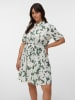 Vero Moda Hemdblusenkleid in Laurel Wreath