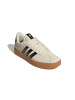 adidas Sneaker in beige