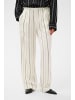 Soaked in Luxury Casual Hose SLMarcela Lockere Passform in White W Black Stripes