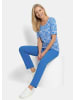 GOLDNER Viskoseshirt mit femininem Ornamentmuster in blau / weiß / gemustert