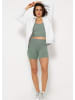 SASSYCLASSY Kurze Sportleggings in Grün