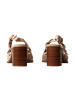 Emilie Karston Hawa-Ledersandalen mit Absatz Beige