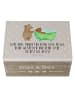 Mr. & Mrs. Panda Box Holz Oma Baden mit Spruch in Grau Pastell