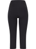 Urban Classics Urban Classics Ladies Capri Leggings Ladies Capri Leggings in black