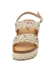 Palado Plateau-Sandaletten Aifate by Sila Sahin in Gold