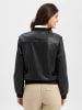 AMBER & JUNE Jacke in schwarz
