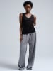 Seamless Basic T-Shirt Lacey in Black