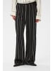 Soaked in Luxury Casual Hose SLMarcela Lockere Passform in Black W White Stripes