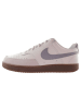 Nike Sneaker in beige