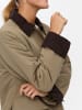 Vero Moda Mantel in Cub