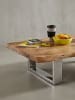 KADIMA DESIGN Massiver Akazienholz Couchtisch, Landhausstil, stabile Metallbeine