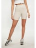 faina Damen Shorts in Elfenbein