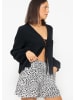 SASSYCLASSY Musselin Blusenjacke in schwarz