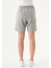 Organication Shorts "SHEYMA" in Grau meliert