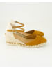 Terry Wedges in Braun